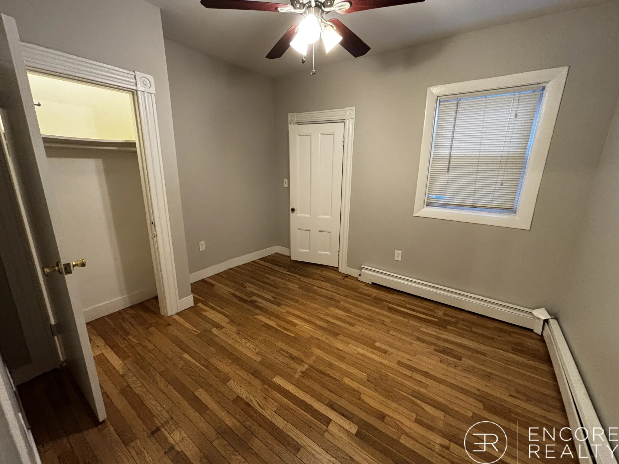 1 bed, 1 bath apartment for rent at 26 Jfk St Unit 3, Riverside — photo 5 of 12