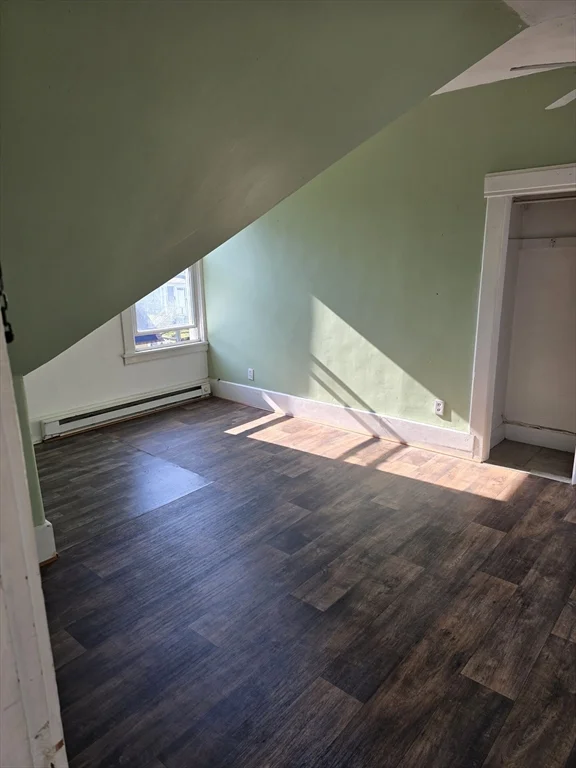 3 bed, 1 bath apartment for rent at 26 John Unit 3, Downtown — photo 2 of 7
