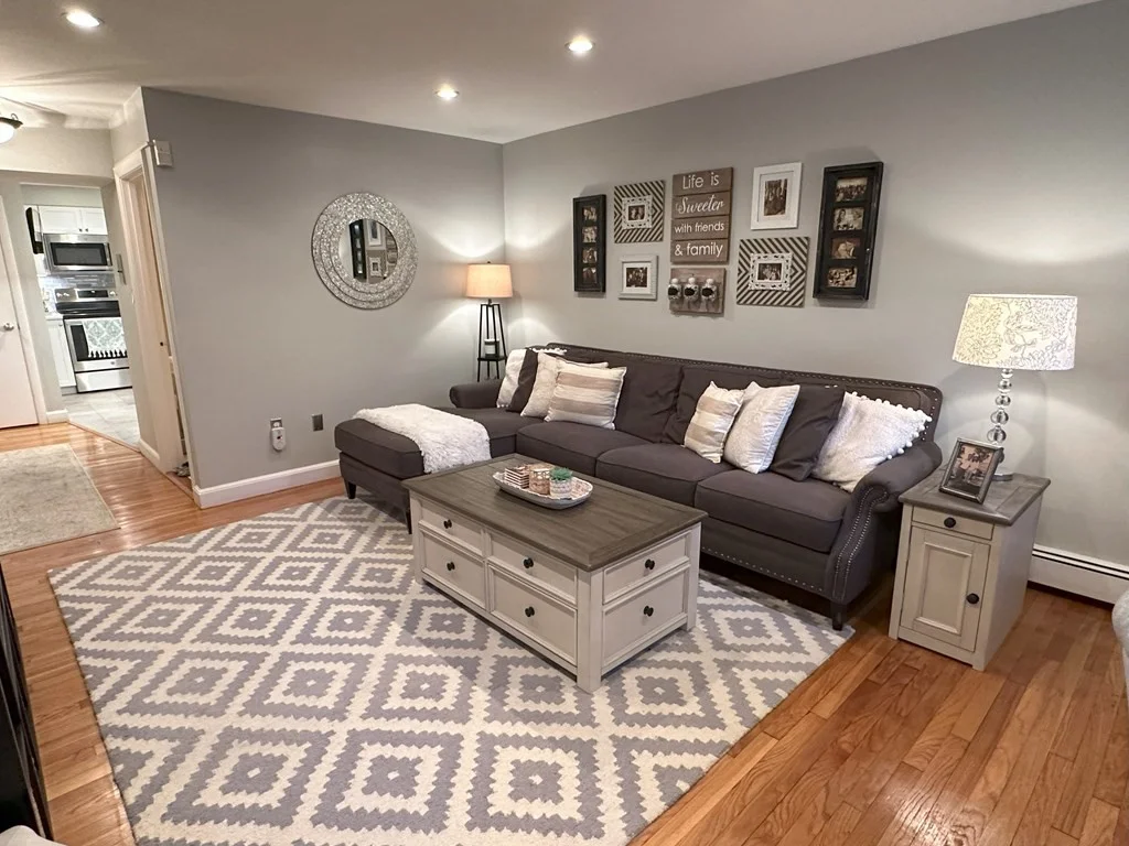 1 bed, 1 bath apartment for rent at 26 John Unit B, Coolidge Corner — photo 3 of 8