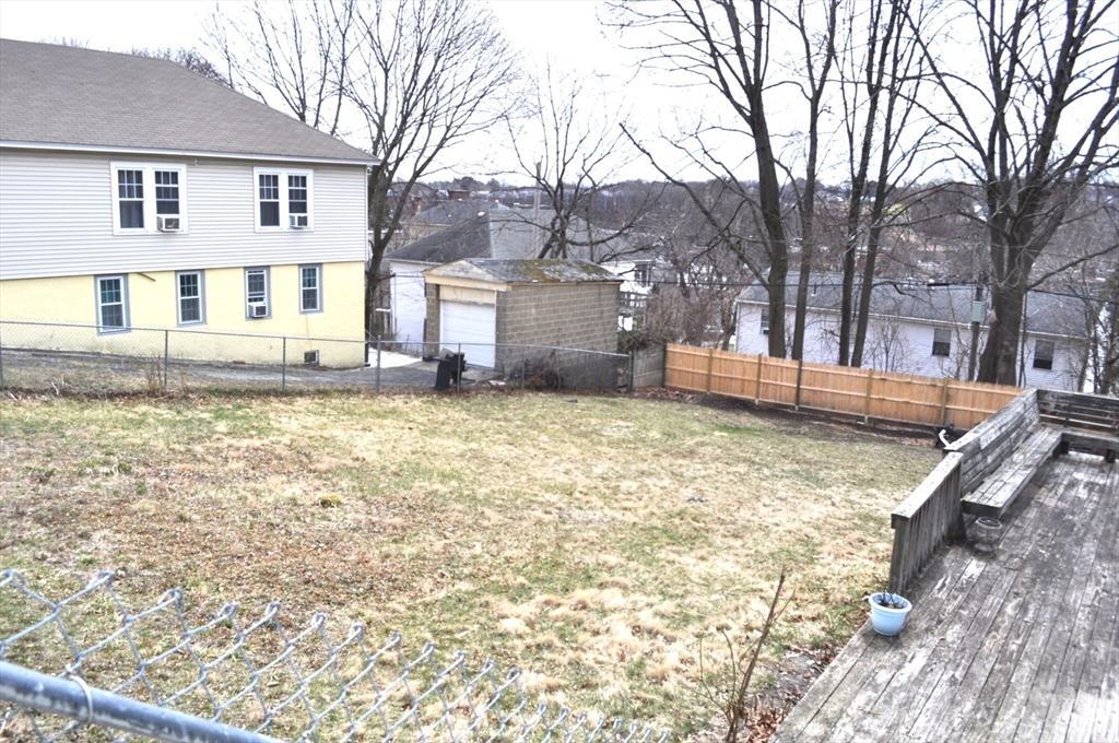 2 bed, 1 bath apartment for rent at 26 Johnson Unit A, Worcester — photo 2 of 16