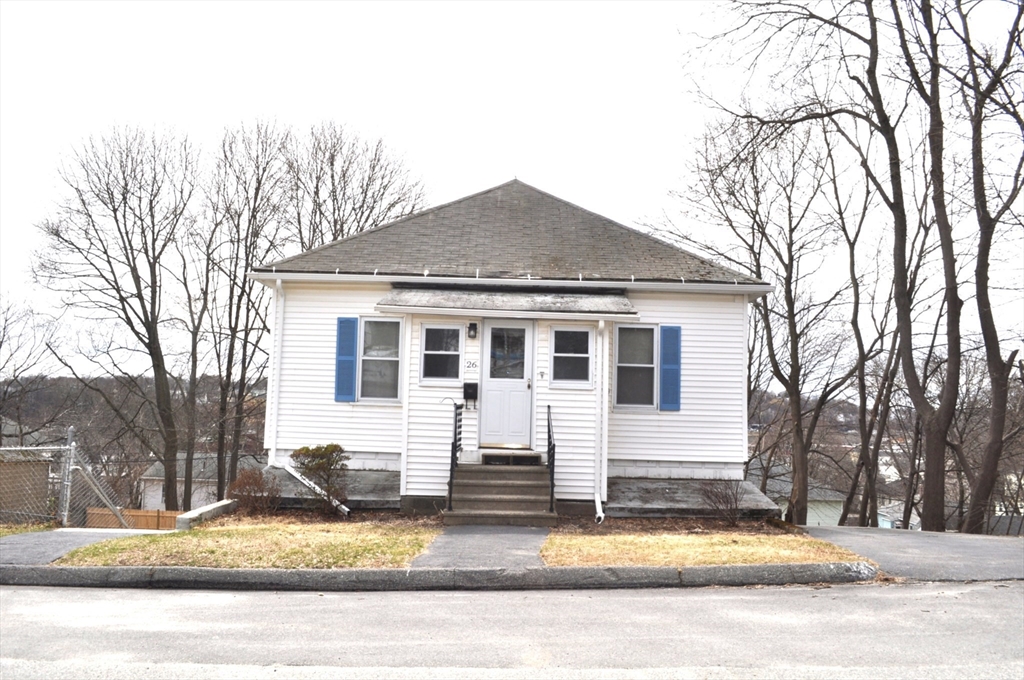2 bed, 1 bath apartment for rent at 26 Johnson Unit A, Worcester — photo 1 of 16