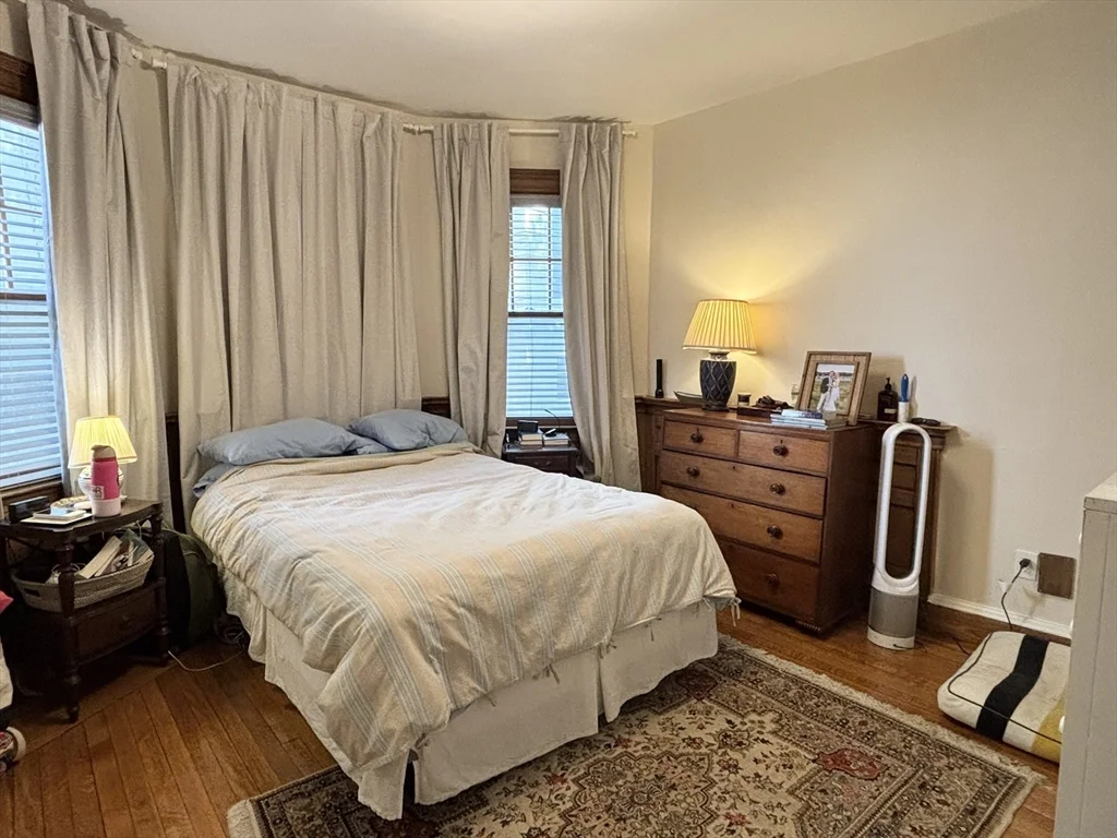 3 bed, 2 bath apartment for rent at 26 Kilsyth Rd Unit 26, Brookline Hills — photo 10 of 20