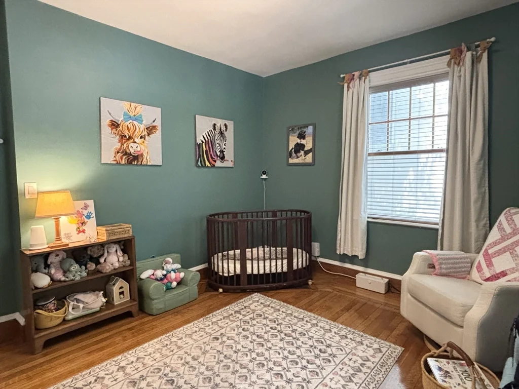 3 bed, 2 bath apartment for rent at 26 Kilsyth Rd Unit 26, Brookline Hills — photo 6 of 20