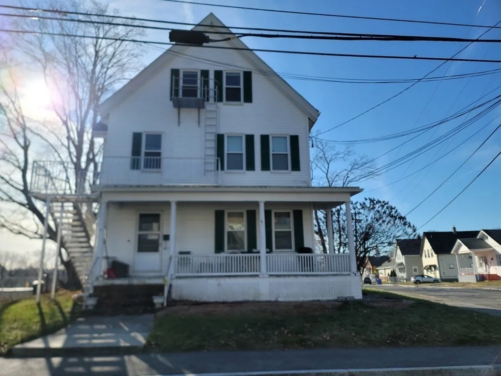 3 bed, 1 bath apartment for rent at 26 Kilton St Unit 2, Taunton — photo 2 of 20
