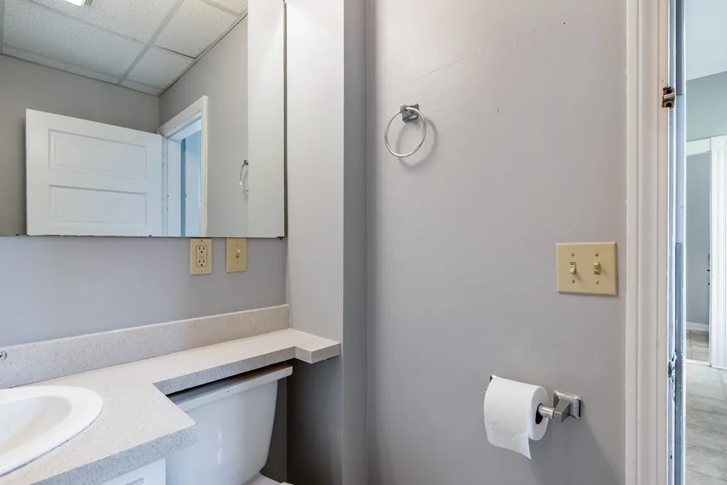 3 bed, 1 bath apartment for rent at 26 Kilton St Unit 2, Taunton — photo 14 of 20