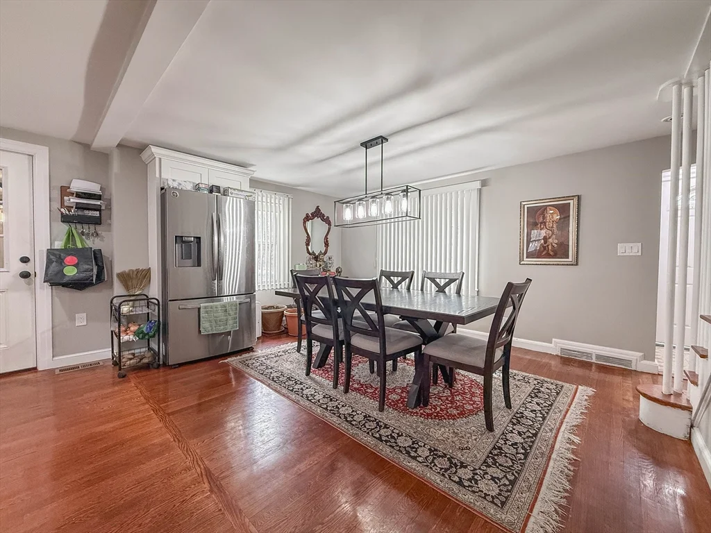 3 bed, 2 bath apartment for rent at 26 Lee Rd Unit 16, Sharon — photo 3 of 24