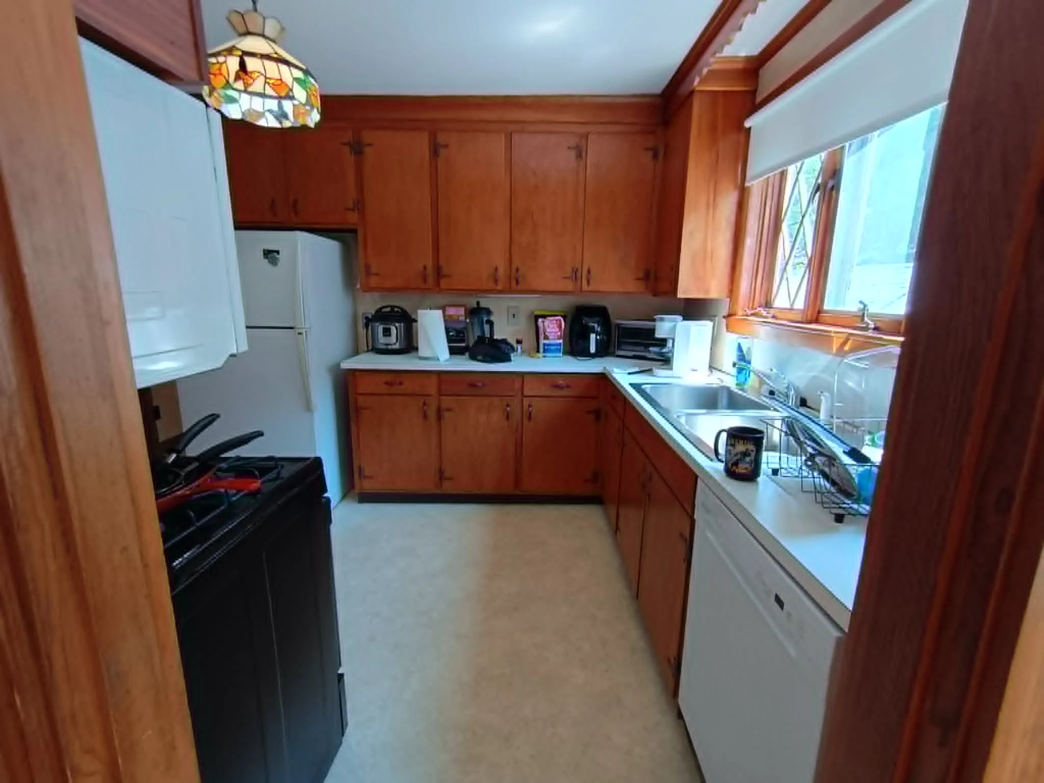 3 bed, 1 bath apartment for rent at 26 Leonard St Unit 26, Woburn — photo 4 of 17