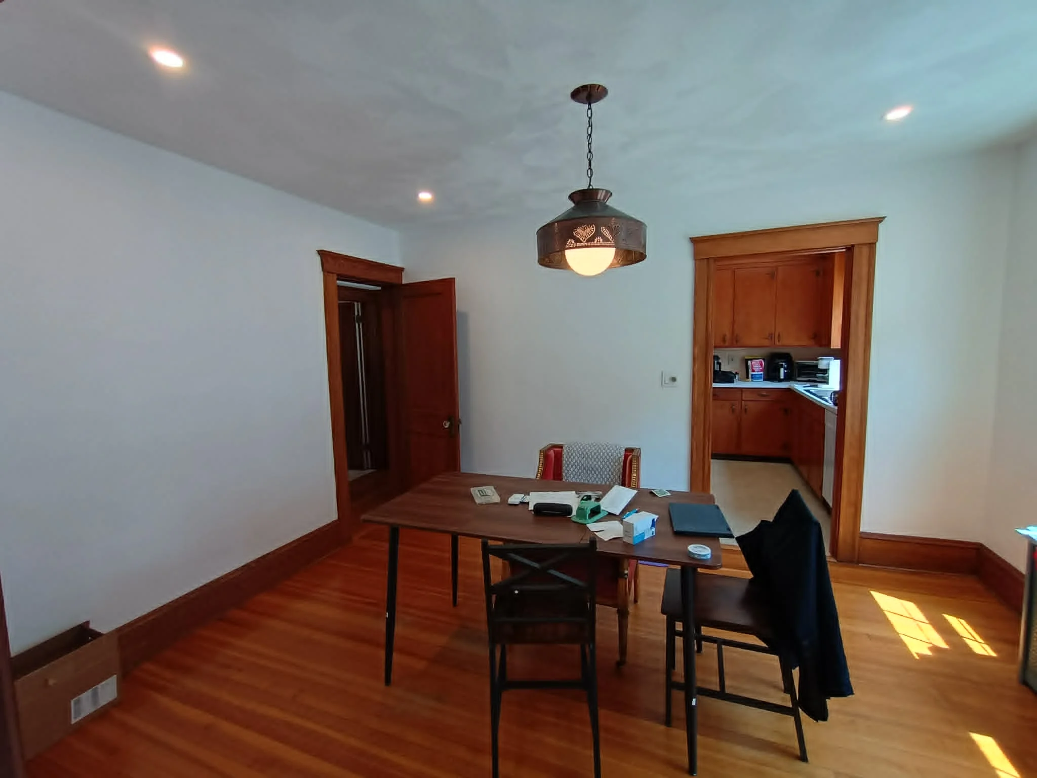 3 bed, 1 bath apartment for rent at 26 Leonard St Unit 26, Woburn — photo 2 of 17