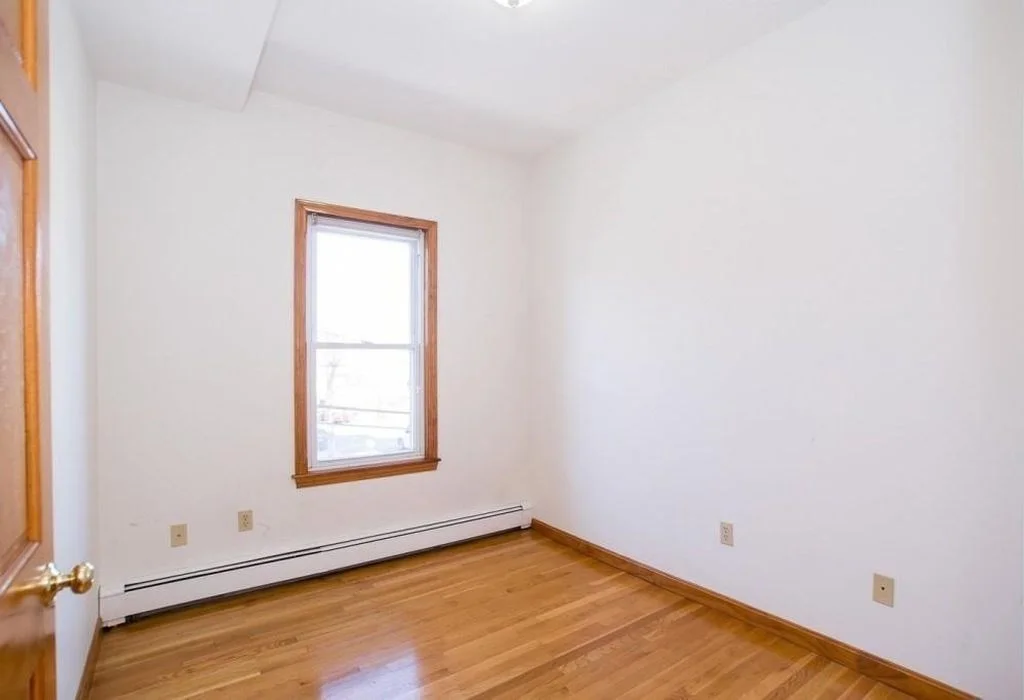 3 bed, 1 bath apartment for rent at 26 Lincoln St Unit 5, East Somerville — photo 13 of 14