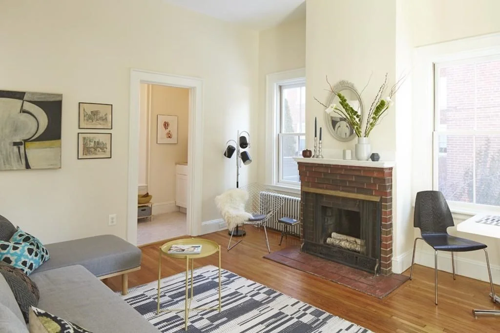 1 bed, 1 bath apartment for rent at 26 Linnaean St Unit 4, Neighborhood Nine — photo 2 of 10