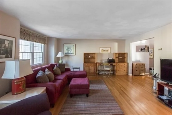 3 bed, 2 bath apartment for rent at 26 Lothrop St Unit 26, Newton — photo 3 of 18