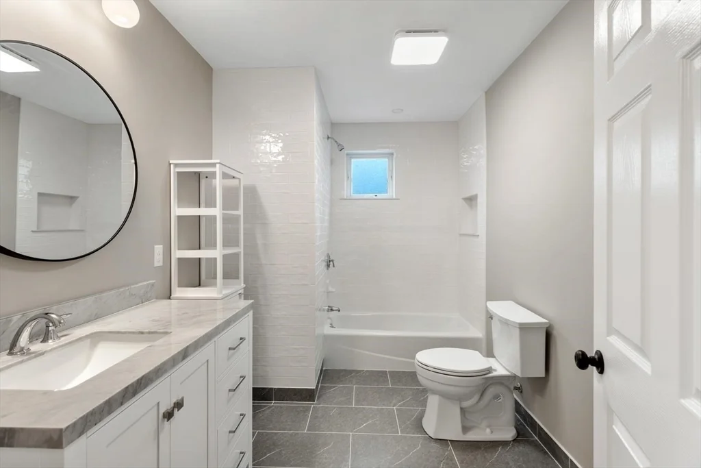 2 bed, 1 bath apartment for rent at 26 Lyndale Unit 1, West Gloucester — photo 16 of 29