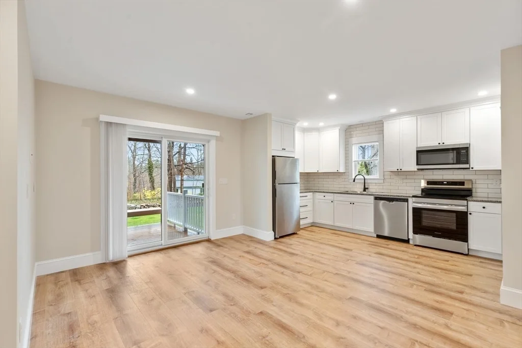 2 bed, 1 bath apartment for rent at 26 Lyndale Unit 1, West Gloucester — photo 9 of 29