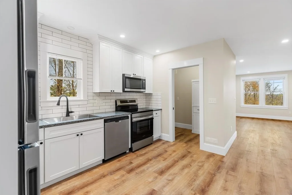 2 bed, 1 bath apartment for rent at 26 Lyndale Unit 1, West Gloucester — photo 10 of 29