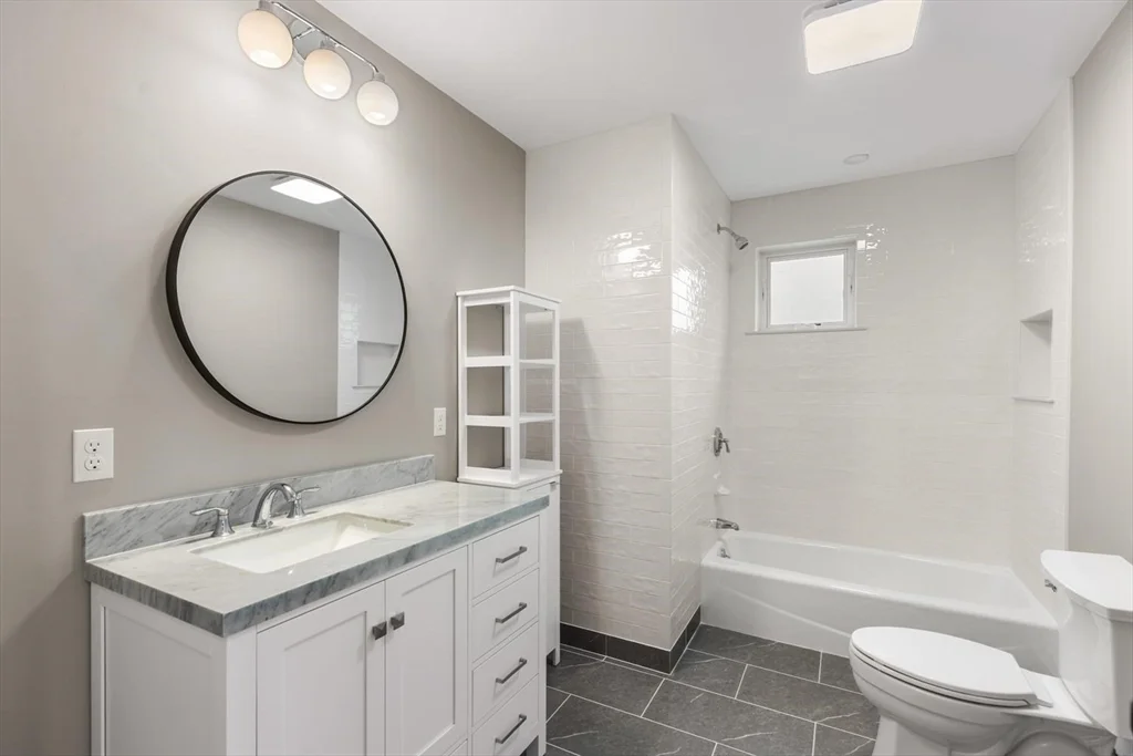 2 bed, 1 bath apartment for rent at 26 Lyndale Unit 1, West Gloucester — photo 17 of 29