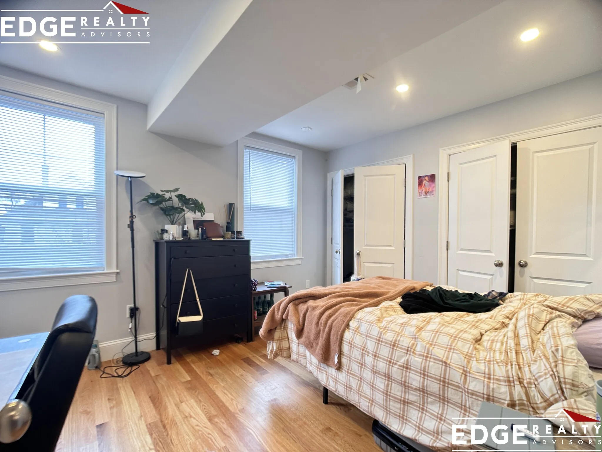 4 bed, 3 bath apartment for rent at 26 Mansfield St Unit 2, Allston — photo 5 of 11