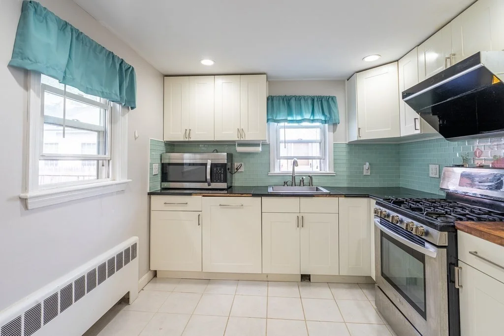 3 bed, 2 bath apartment for rent at 26 Martell Rd, Quincy — photo 10 of 29