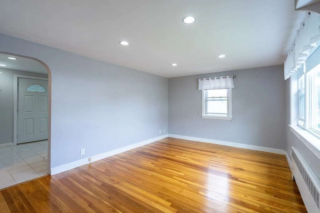 3 bed, 2 bath apartment for rent at 26 Martell Rd, Quincy — photo 4 of 29
