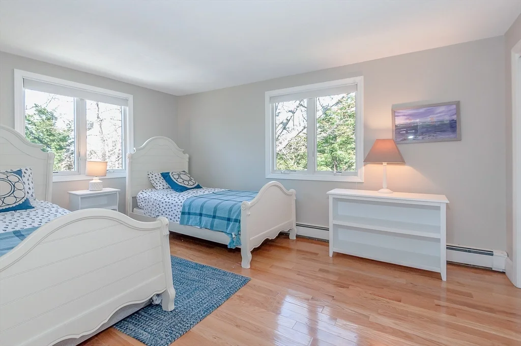 5 bed, 2 bath apartment for rent at 26 Mattakiset Rd, Antassawamock — photo 22 of 33