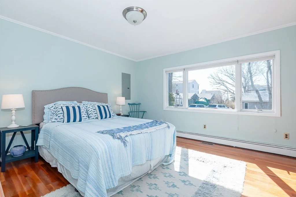 5 bed, 2 bath apartment for rent at 26 Mattakiset Rd, Antassawamock — photo 17 of 33