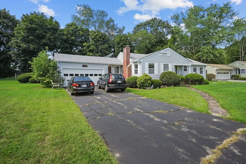 3 bed, 1 bath apartment for rent at 26 Melanie Cir, Seekonk — photo 28 of 29