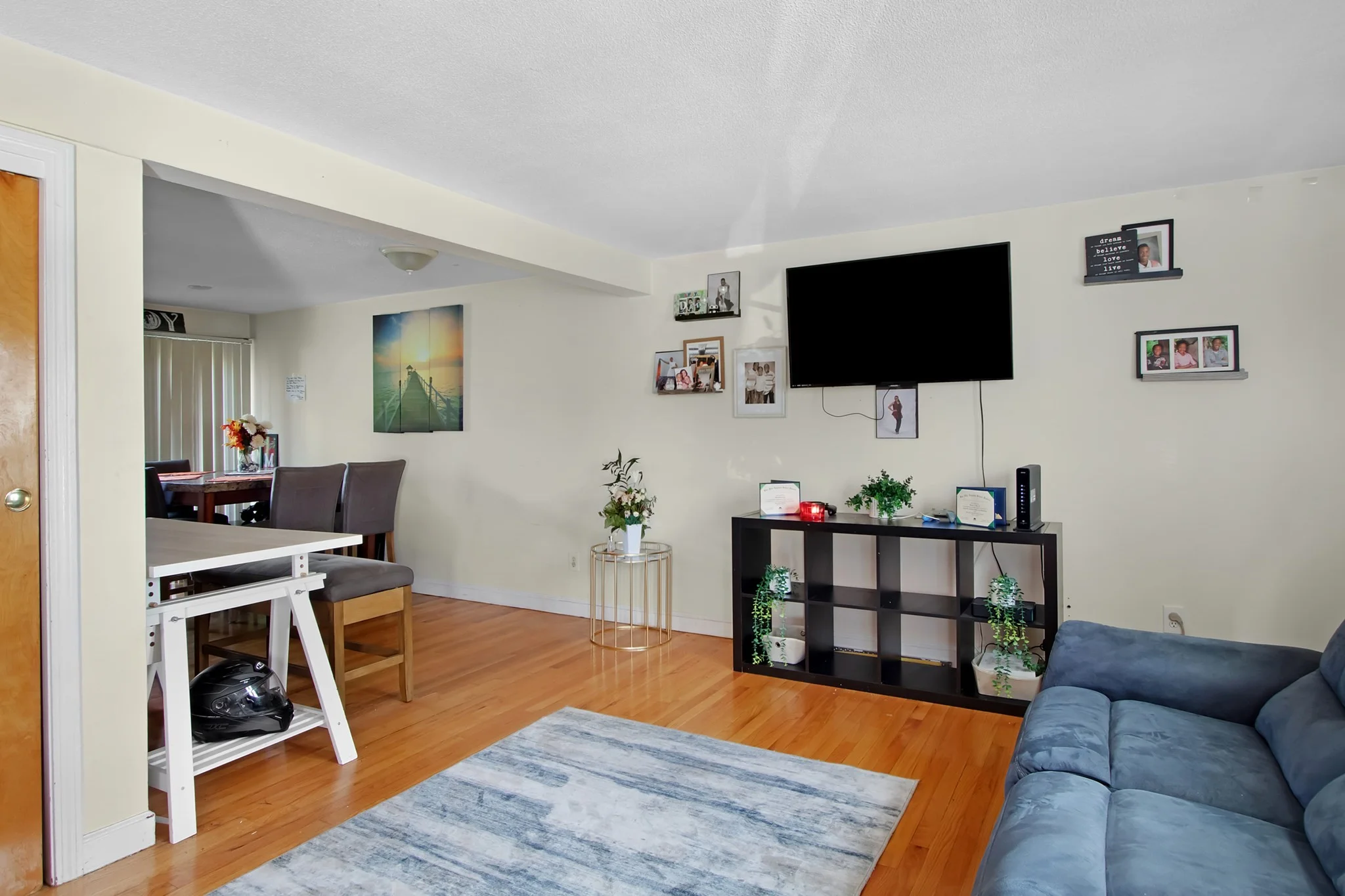 3 bed, 1 bath apartment for rent at 26 Moreland Ave Unit 28, Dedham — photo 4 of 16