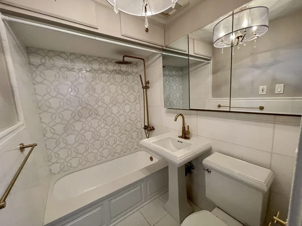 1 bed, 1 bath apartment for rent at 26 Mount Vernon St Unit 4F, Boston — photo 10 of 12