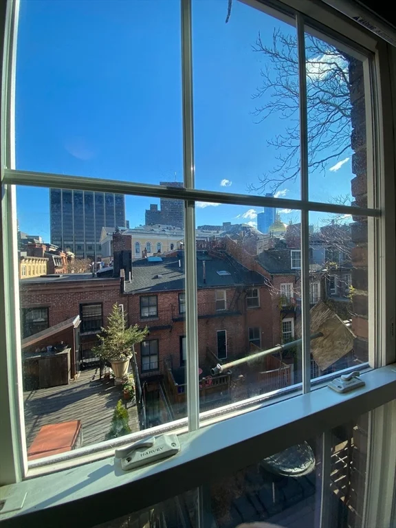 1 bed, 1 bath apartment for rent at 26 Myrtle St Unit 12A, Beacon Hill — photo 11 of 17