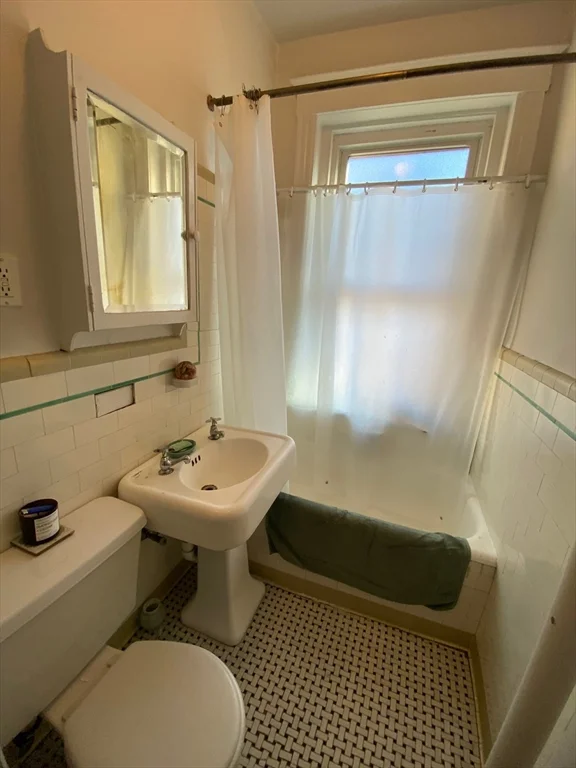 1 bed, 1 bath apartment for rent at 26 Myrtle St Unit 12A, Beacon Hill — photo 17 of 17