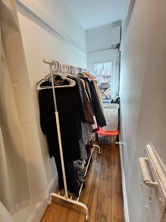 Studio bed, 1 bath apartment for rent at 26 Myrtle St Unit 15, Beacon Hill — photo 8 of 13