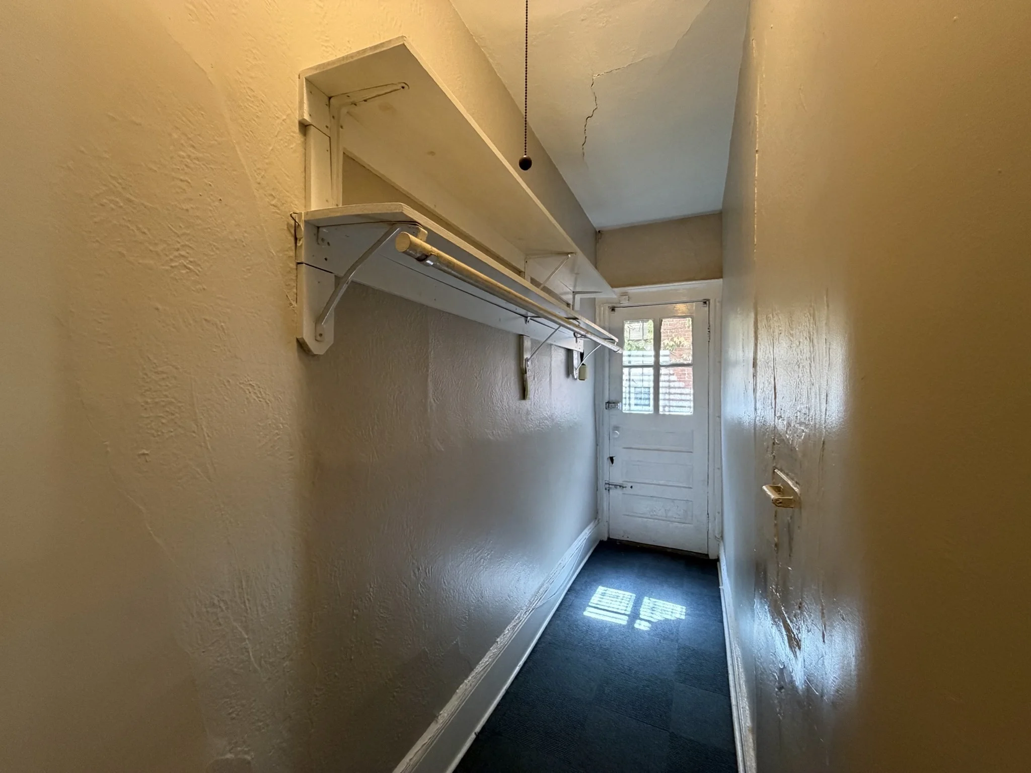Studio bed, 1 bath apartment for rent at 26 Myrtle St Unit 3, Beacon Hill — photo 9 of 9
