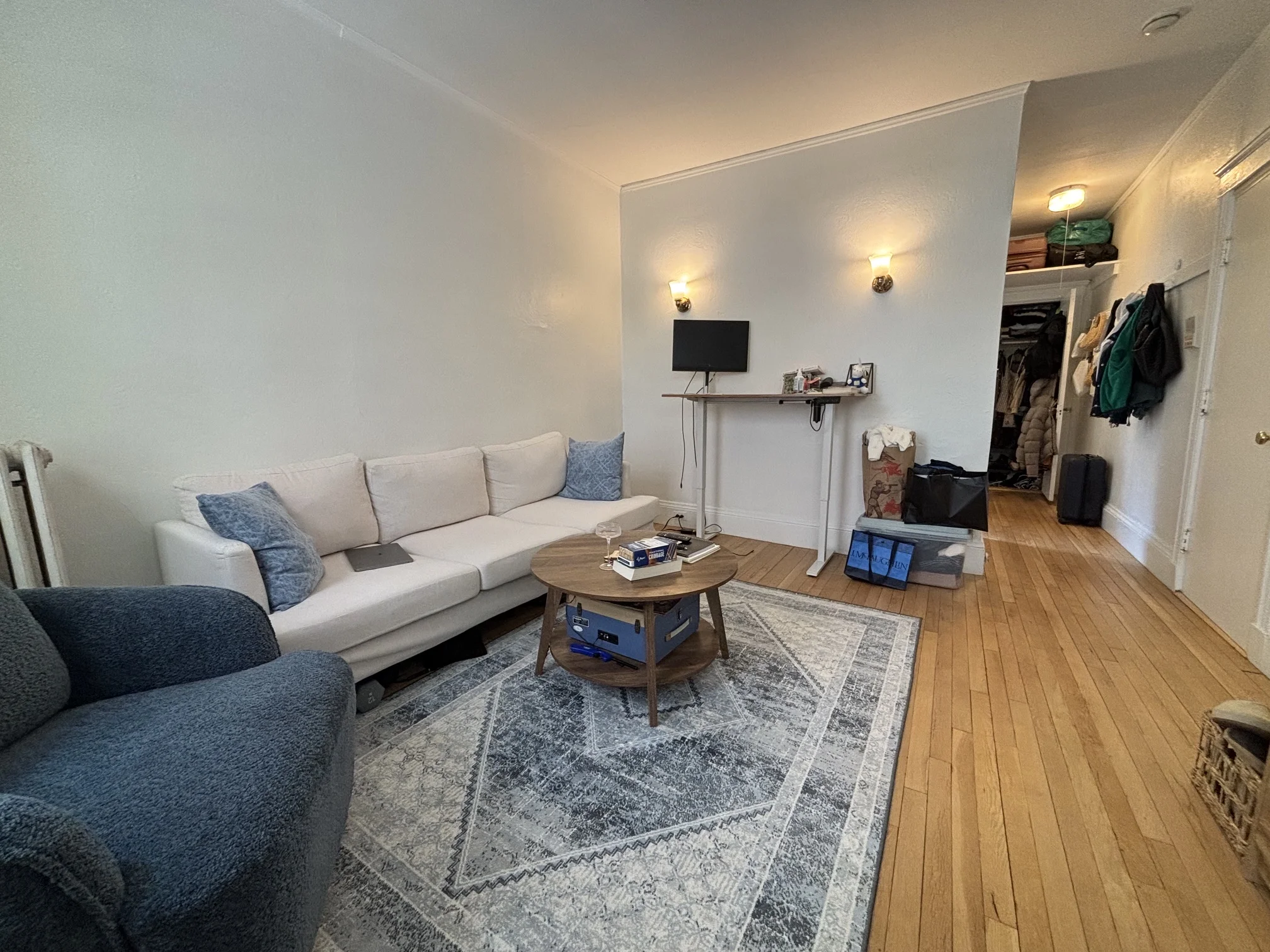 1 bed, 1 bath apartment for rent at 26 Myrtle St Unit 5, Beacon Hill — photo 3 of 13