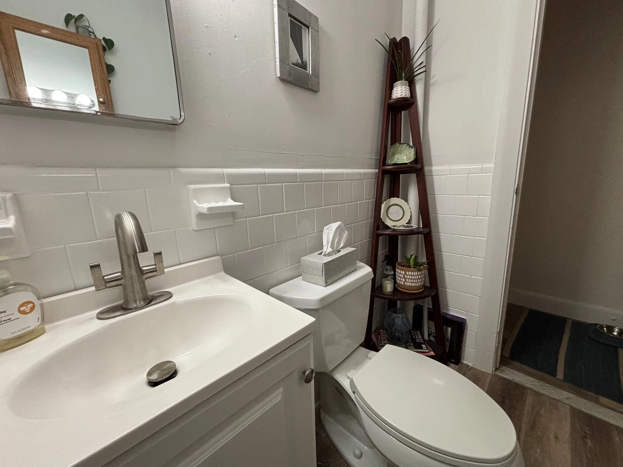 Studio bed, 1 bath apartment for rent at 26 Myrtle St Unit A, Beacon Hill — photo 13 of 13