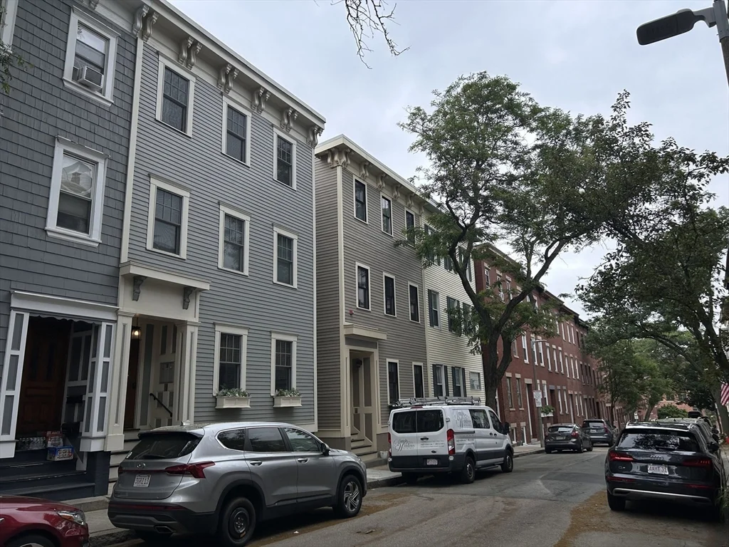 3 bed, 3 bath apartment for rent at 26 Mystic St Unit 1, Boston — photo 20 of 20