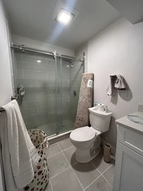 3 bed, 3 bath apartment for rent at 26 Mystic St Unit 1, Boston — photo 18 of 20