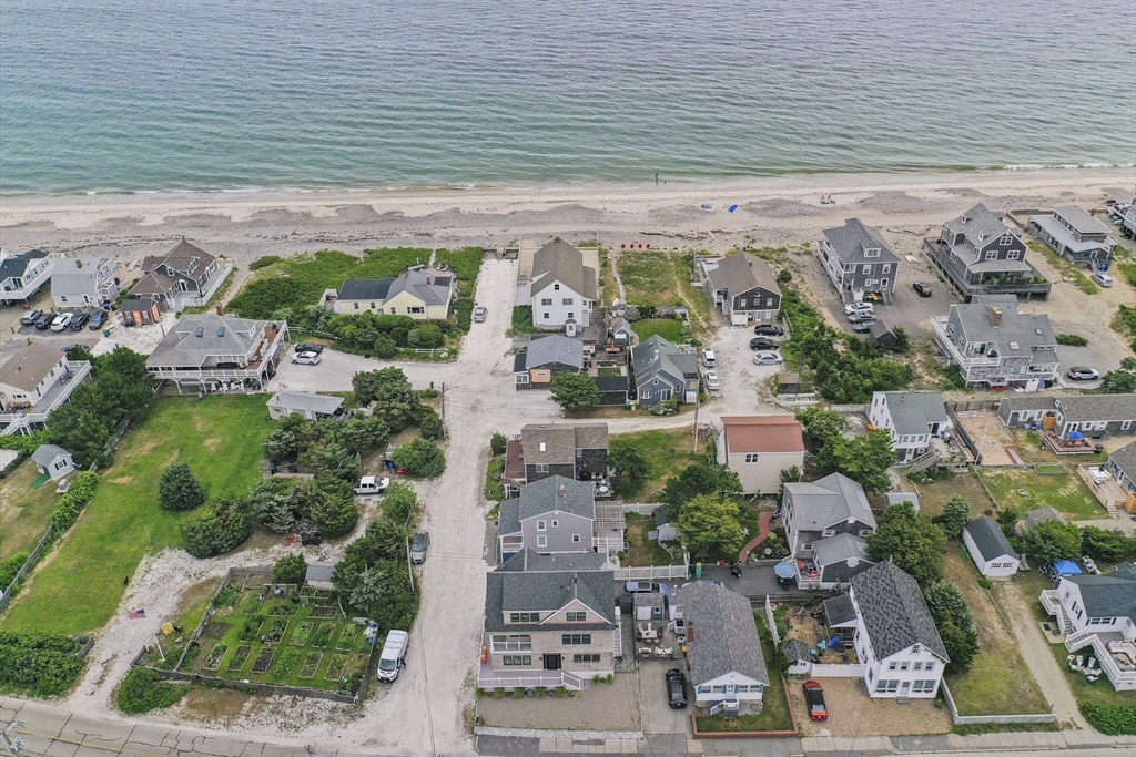 1 bed, 1 bath apartment for rent at 26 Newport Ave, Scituate — photo 34 of 35