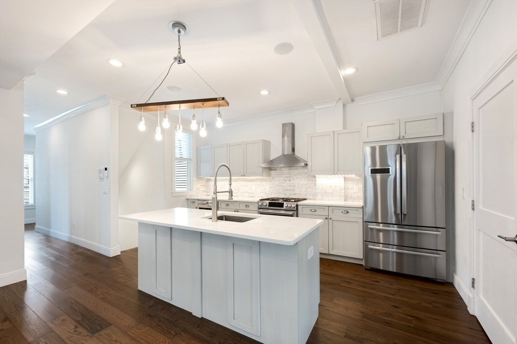3 bed, 2 bath apartment for rent at 26 Newport St Unit 2, Dorchester