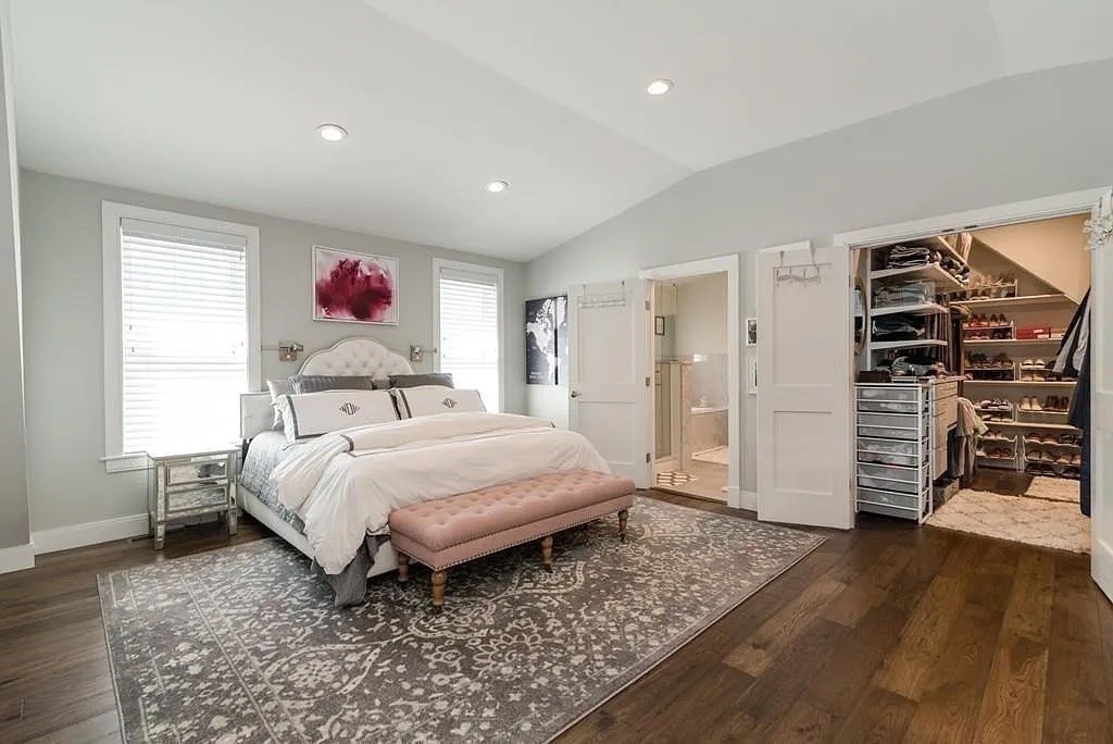 3 bed, 2 bath apartment for rent at 26 Newport St Unit 2, Dorchester — photo 8 of 15