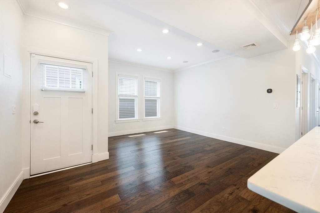 3 bed, 2 bath apartment for rent at 26 Newport St Unit 2, Dorchester — photo 3 of 15