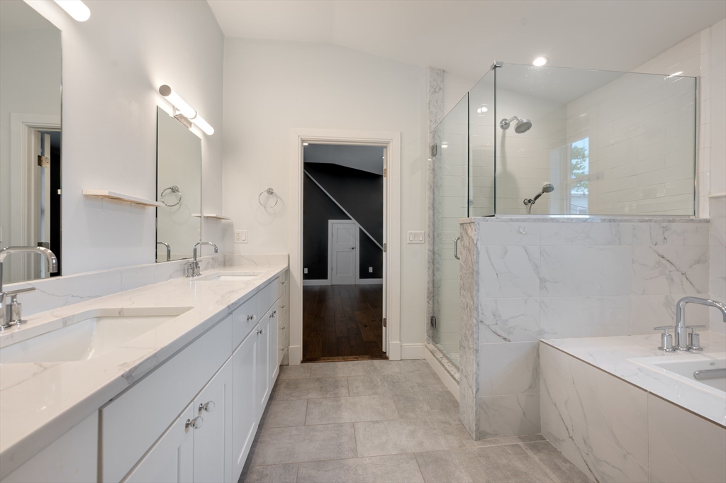 3 bed, 2 bath apartment for rent at 26 Newport St Unit two, Dorchester — photo 8 of 10