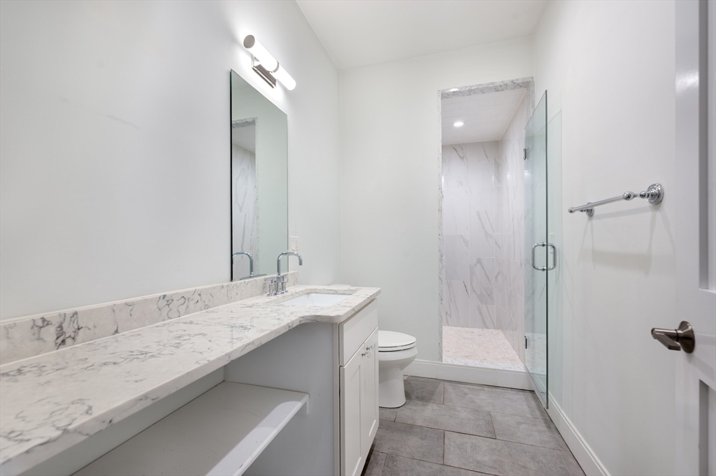 3 bed, 2 bath apartment for rent at 26 Newport St Unit two, Dorchester — photo 7 of 10