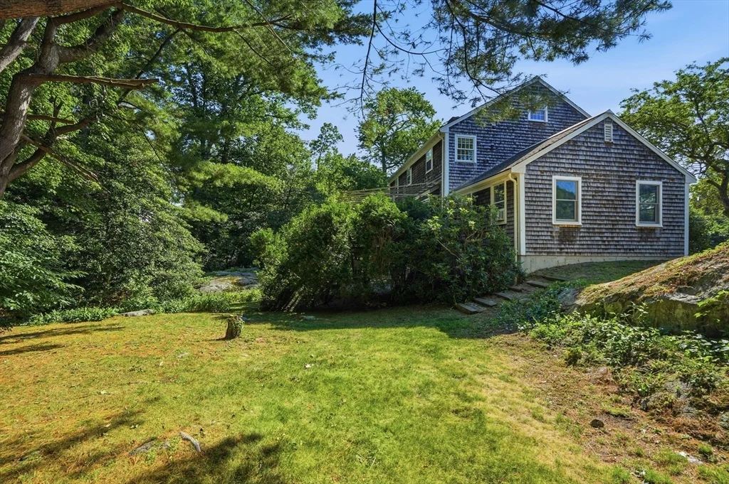 4 bed, 2 bath apartment for rent at 26 Old Coach Rd, Cohasset — photo 42 of 42