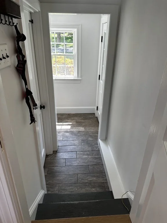 3 bed, 1 bath apartment for rent at 26 Old Oaken Bucket Rd, Scituate — photo 12 of 14