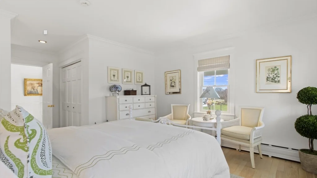 6 bed, 4+ bath apartment for rent at 26 Old Tom Nevers Unit 1, Nantucket — photo 17 of 31