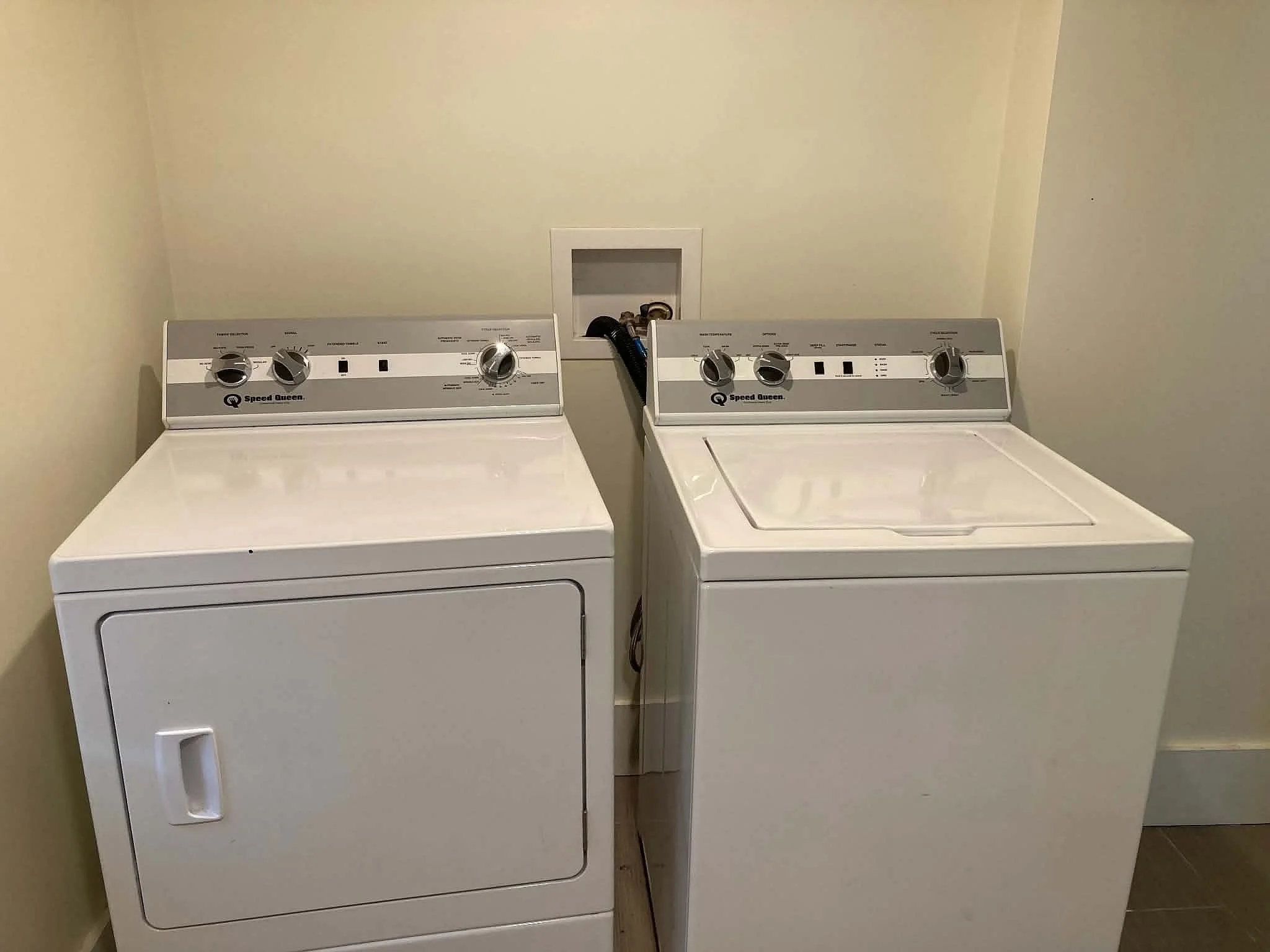 5 bed, 1 bath apartment for rent at 26 Orange St Unit 2, Fitchburg — photo 14 of 14