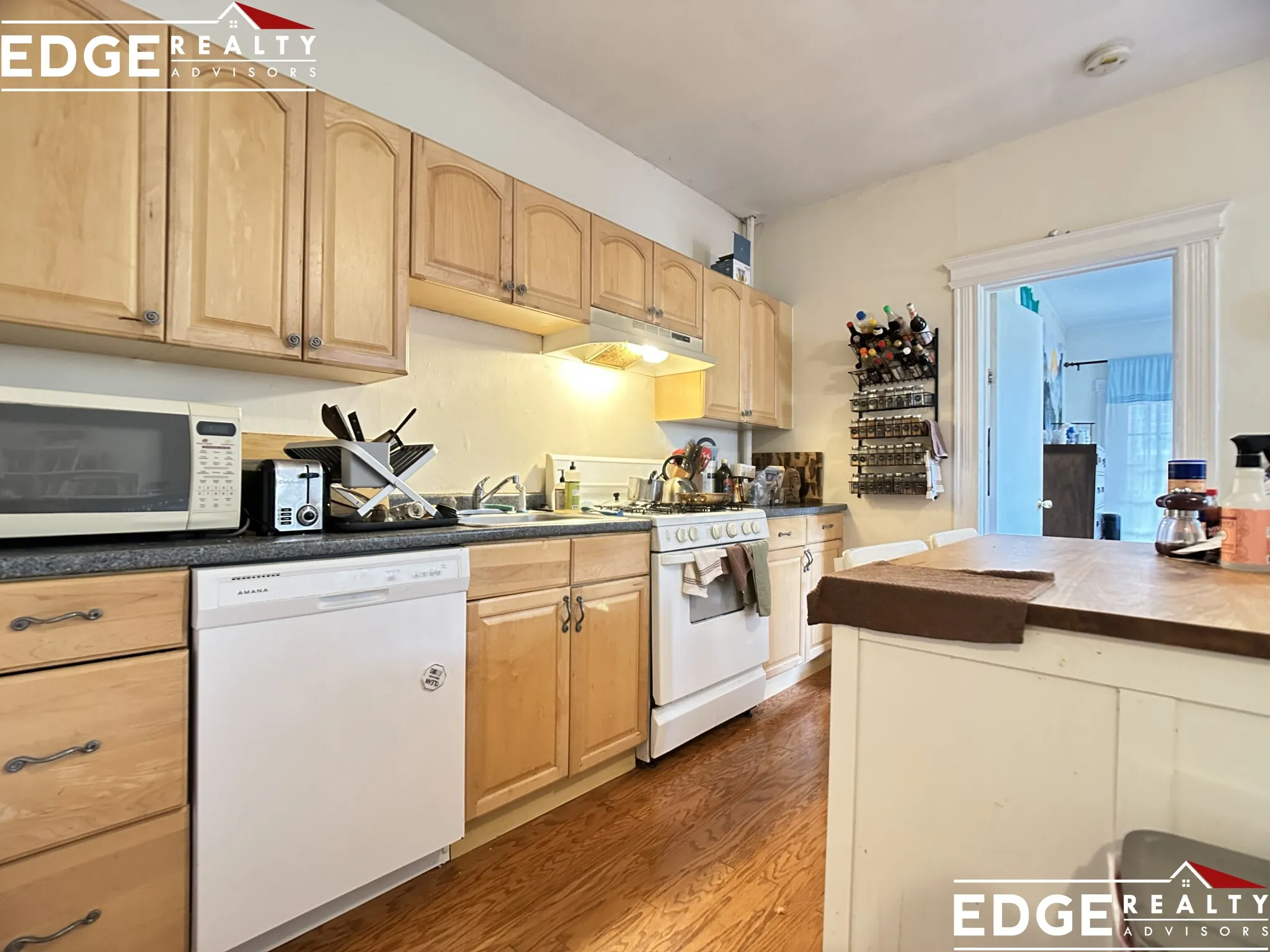 2 bed, 1 bath apartment for rent at 26 Park Vale Ave Unit 7, Brighton