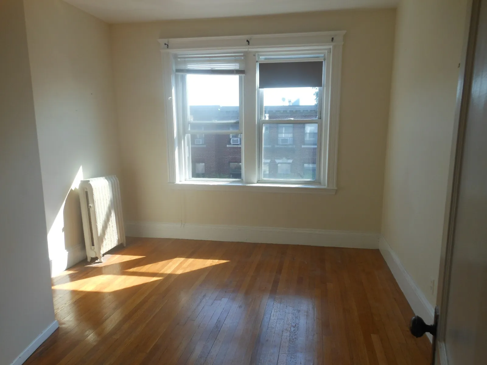 2 bed, 1 bath apartment for rent at 26 Park Vale Ave Unit 9, Brighton — photo 2 of 6