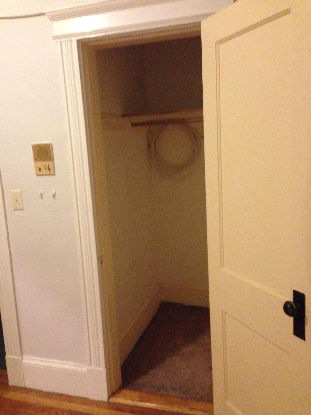 2 bed, 1 bath apartment for rent at 26 Park Vale Ave Unit 9, Brighton — photo 5 of 6