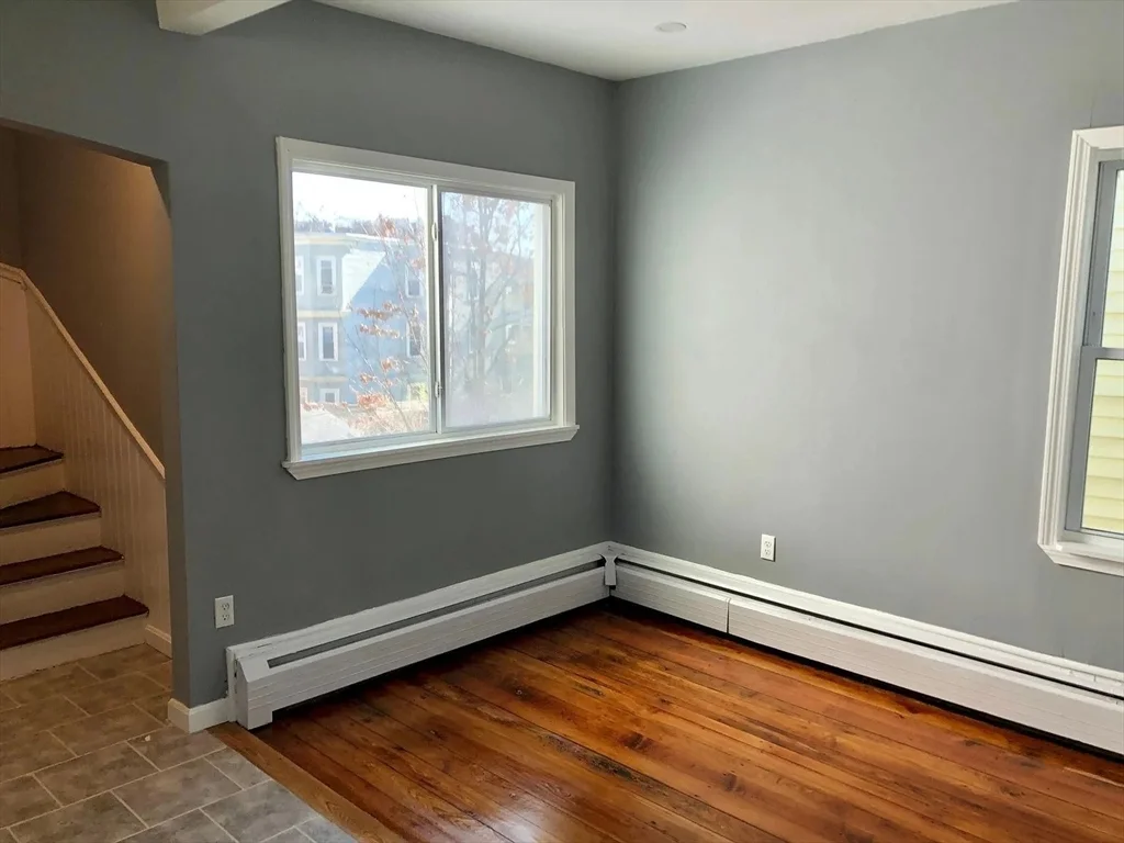 4 bed, 1 bath apartment for rent at 26 Payson Unit 2, Dorchester — photo 2 of 13