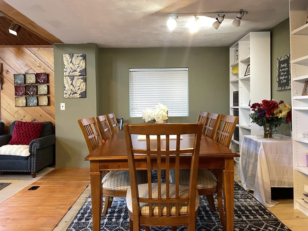 3 bed, 2 bath apartment for rent at 26 Pelham St, Billerica — photo 12 of 38